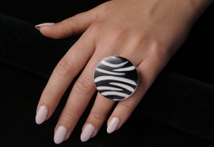 ERSIL pierścionek masa perłowa zebra SREBRO 925