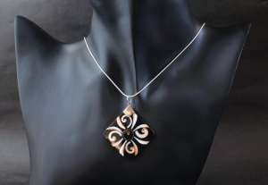 Wisior wisiorek muszla duża SREBRO 0,925