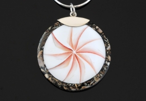 VERSIL wisiorek muszla SREBRO 0,925