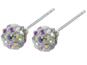 Kolczyki cyrkonia na sztyft 8 mm.  Kolor biały opalizujący.