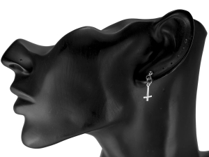 Kolczyki krzyżyki srebrne. Srebro 0,925
Wersja odwrócona.