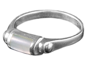 Pierścionek sygnet masa perłowa SREBRO 925