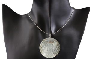 wisiorek muszla naturalna SREBRO 0,925