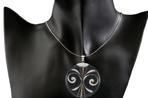 wisiorek muszla duża Bali SREBRO 0,925