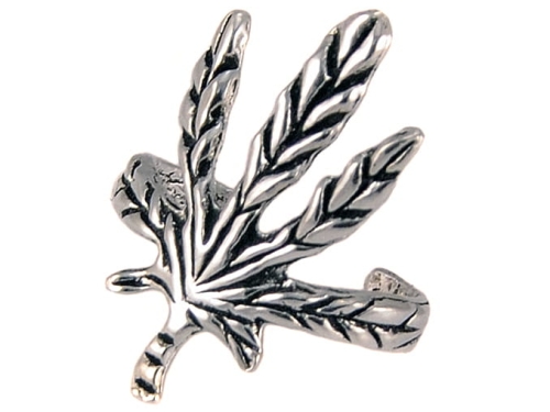 Kolczyk nausznica marihuana. Srebro 0,925